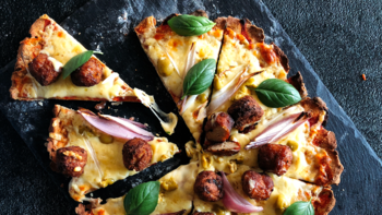 Gluten Free Frikkadel Pizza