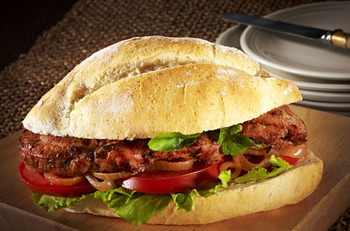 Prego Steak Salad Roll