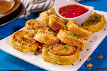 Spicy Pizza Rolls